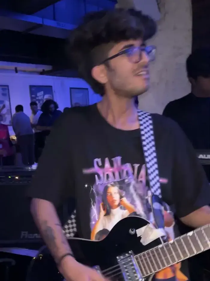 Guitar